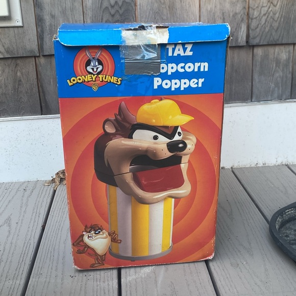 TAZ POPCORN POPPER MAKER  PlugIn Chip on Right Eye Yellow Brown White - Picture 5 of 7